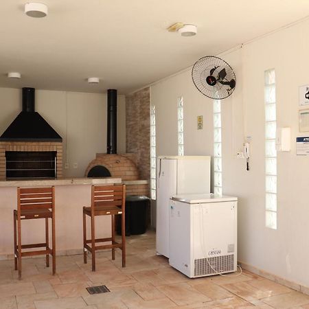 Flat Com Wifi, Piscina, Split E Estacionamento Apartment Ribeirao Preto Ngoại thất bức ảnh