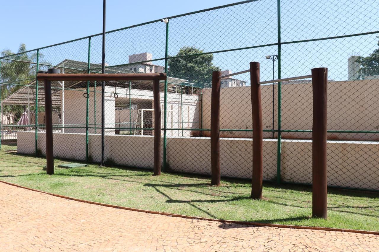 Flat Com Wifi, Piscina, Split E Estacionamento Apartment Ribeirao Preto Ngoại thất bức ảnh