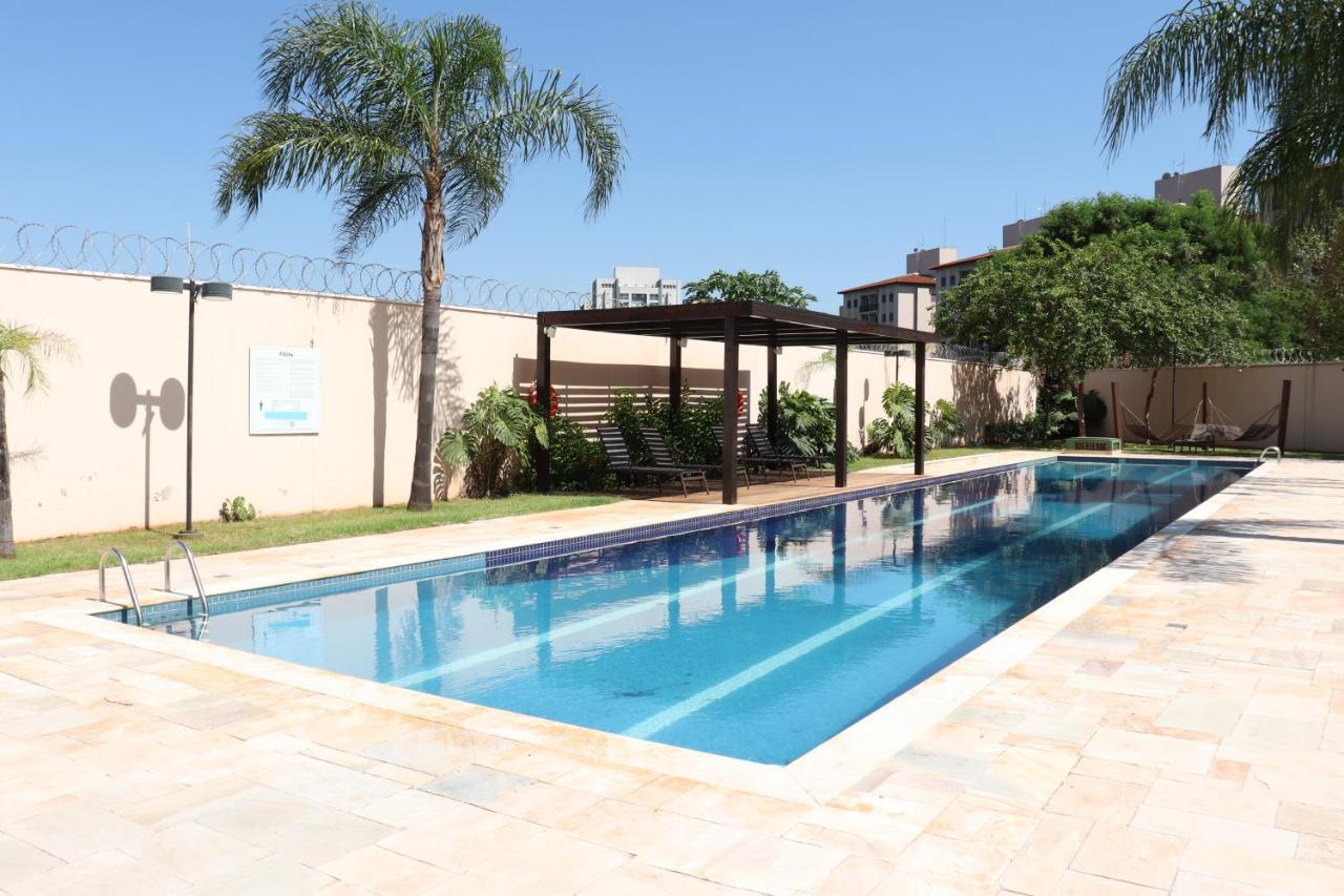 Flat Com Wifi, Piscina, Split E Estacionamento Apartment Ribeirao Preto Ngoại thất bức ảnh